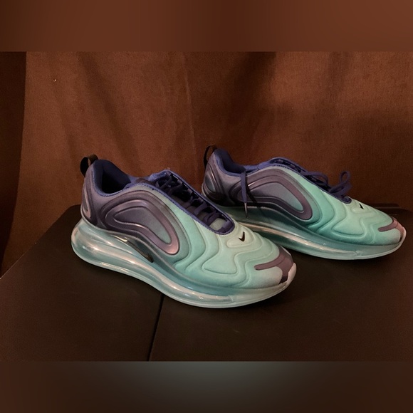 NWOB Nike Air Max 720 Sea Forest Mens 8/WMS 9.5 NEVER WORN New 1 OWNER RARE FIND - Picture 13 of 16
